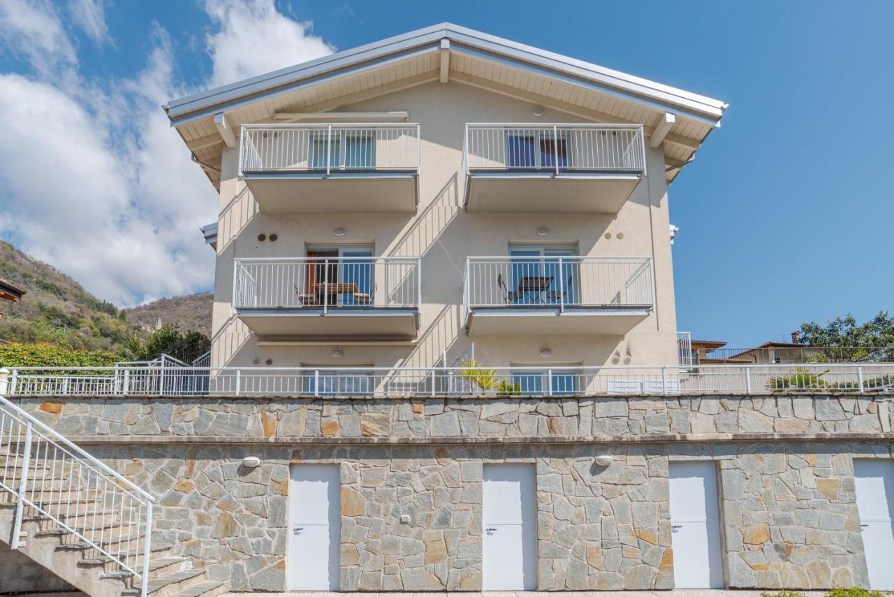 Lake Como Apartment With Balcony And Private Parking Ossuccio Exterior photo
